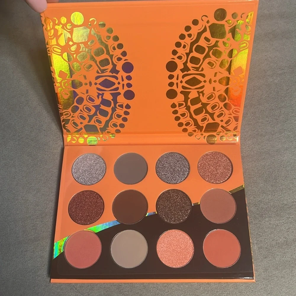 New Juvia’s place eyeshadow palettes. Nomad and Nubian 3 Coral. - Picture 3 of 7